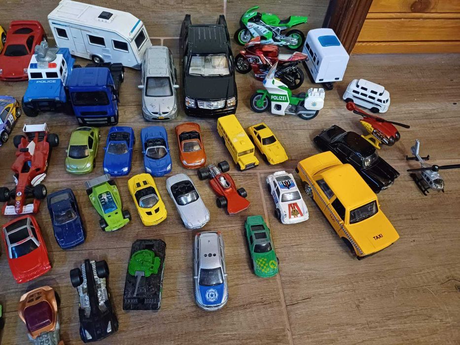 Железни колички - тирове - хеликоптери - мотори -  каравани - джипове