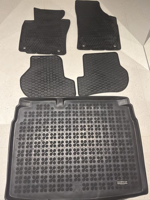 Оригинални предни стелки за голф 5, задни стелки и стелка за багажник