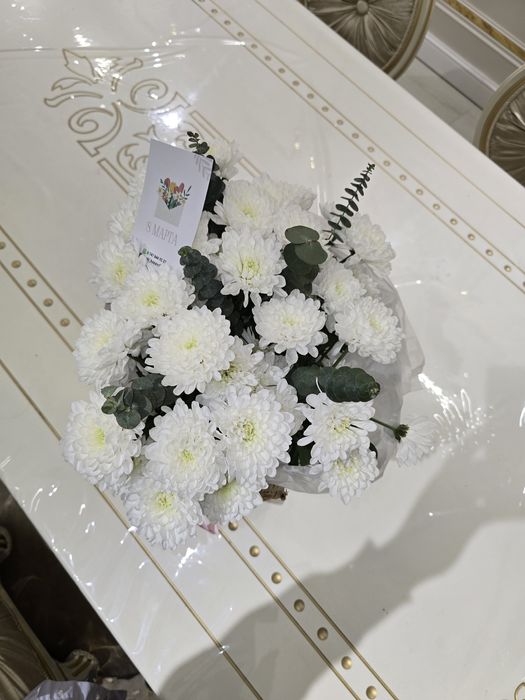 Букет цветов свежый