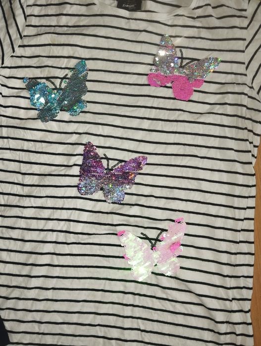 Tricouri noi din bumbac pt fete