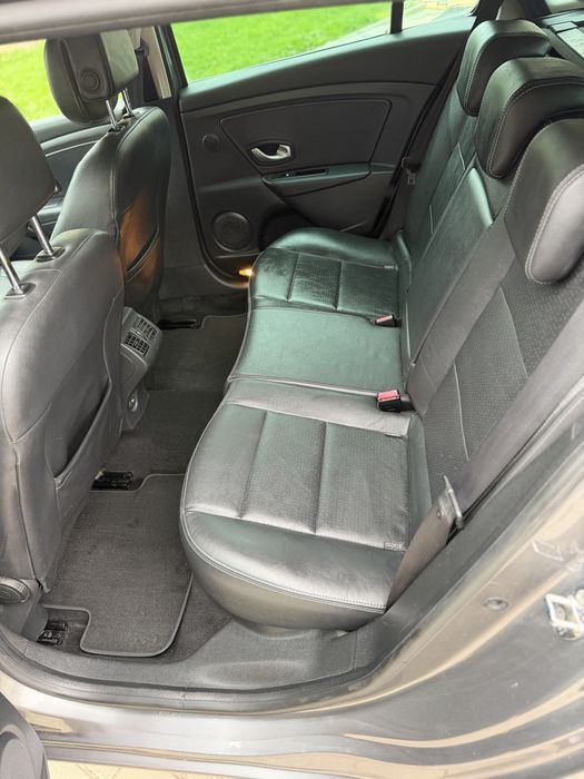 Renault megane 1.9 dci an 2010 euro 5 full option