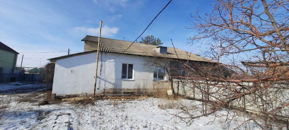 Продаётся дом в п. Подстёпное вдоль трассы