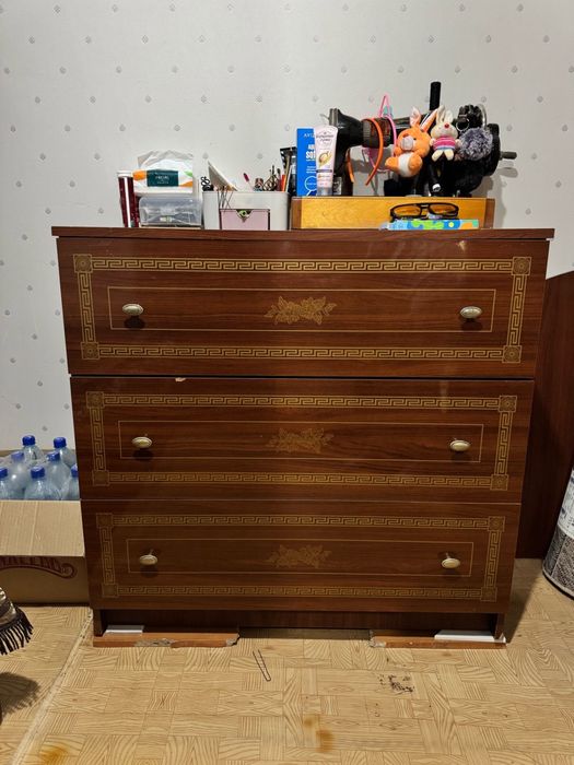 Продается спальный гарнитур б/у