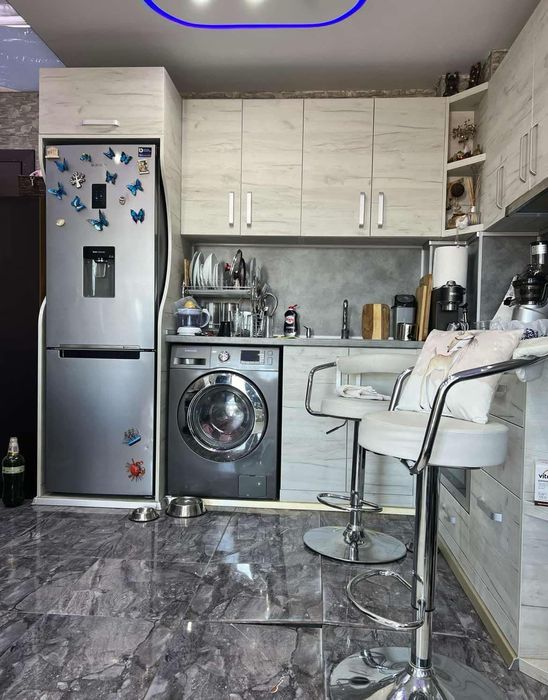 Дава се под наем Двустаен апартамент в Пловдив, Христо Смирненски - 62 кв.м за 375 € - Снимка #2