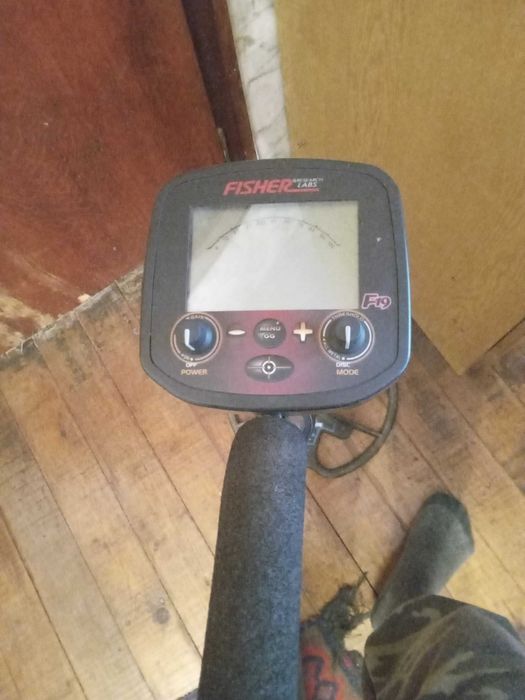 Fisher 19, Fisher F4 Перфектни са няма време заради това се продават.