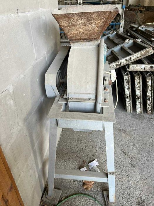 Универсальная Дробилка