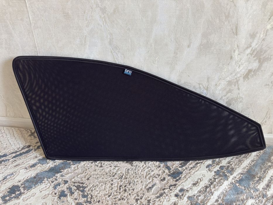 Продам шторки камри 70-75