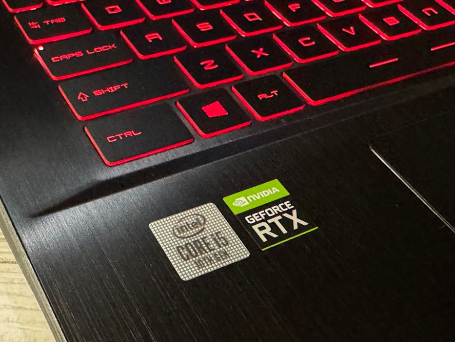 15.6 IPS 144hz/RTX 3060 6GB/ i5 10200H/16GB рам /512GB ssd/ Gaming MSI