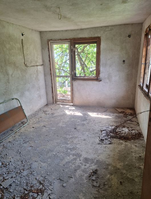 Продава се Къща в с. Кошарево, Област Перник - 120 кв.м за 553 €/кв.м - Снимка #12