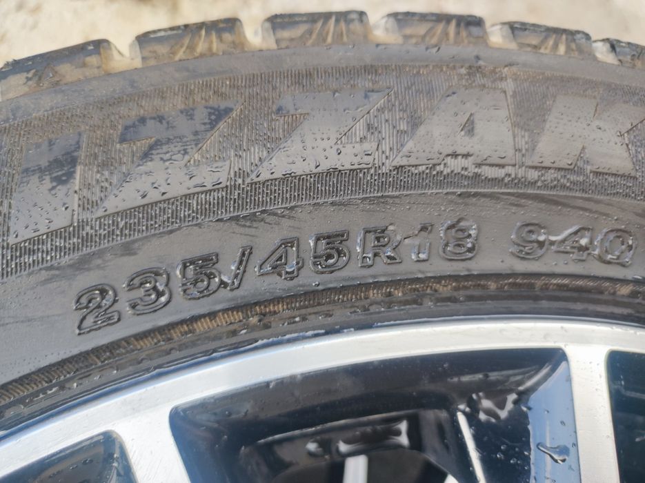 Титаники от Мерседеса R18 оригинал