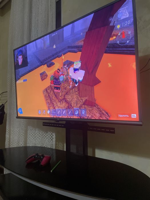 Телевизор TCL в хорошем состояние