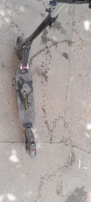 Продается электроный самокат