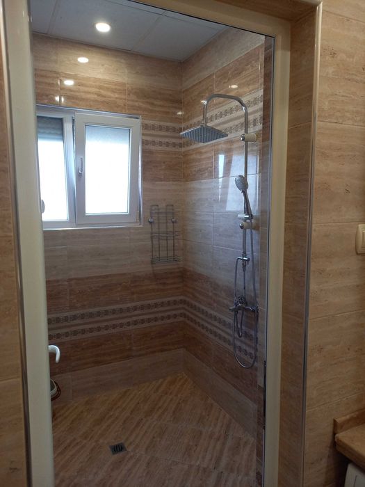 Дава се под наем Многостаен апартамент в Свиленград - 120 кв.м за 612 € - Снимка #6