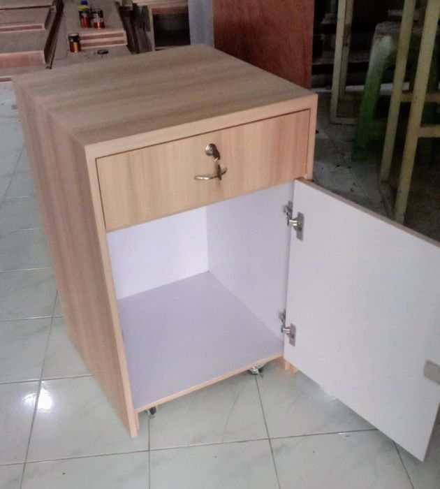 тумбочка tumba tunbchka yashik g’alladon mebel sef kalitli tunba