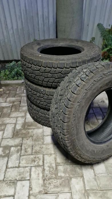 Летняя резина б/у 265/70