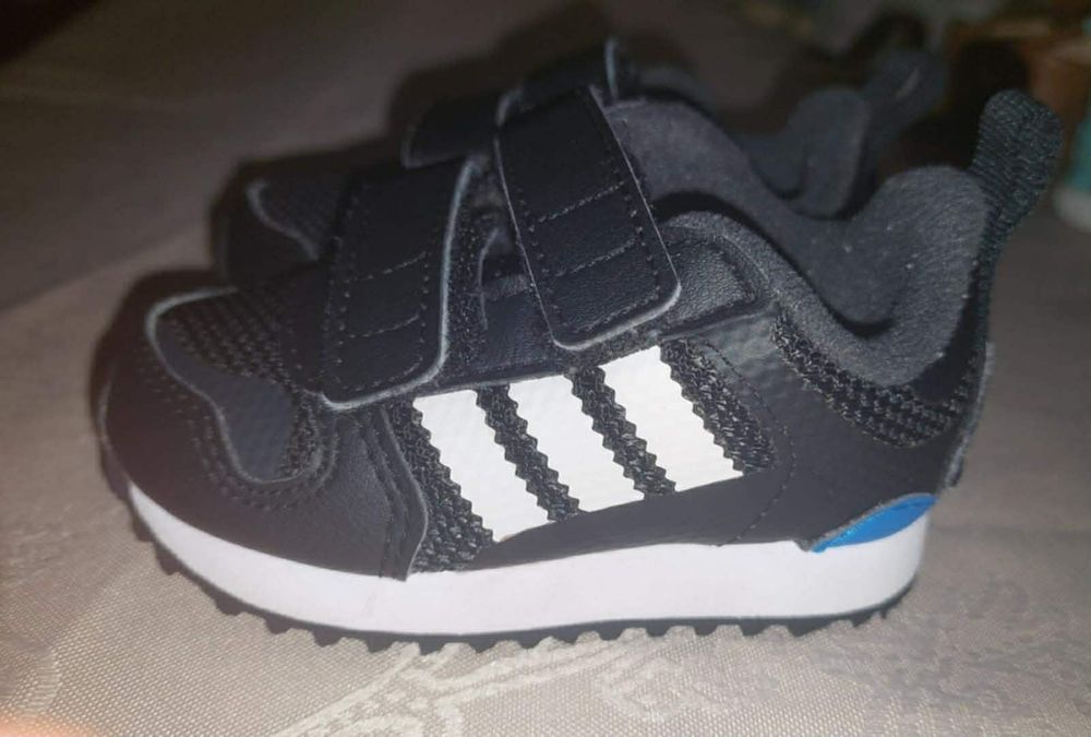 Lot 30 bucăți  -300 lei