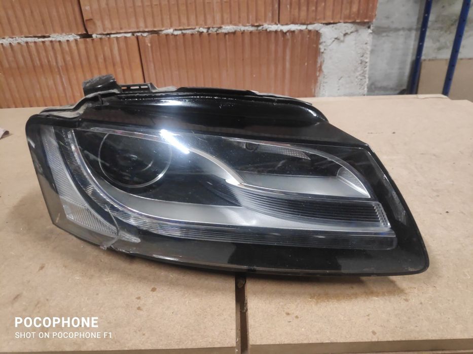Десен фар LED BI-XENON Audi A5 / Ауди А5 Със Забележки! 2011г