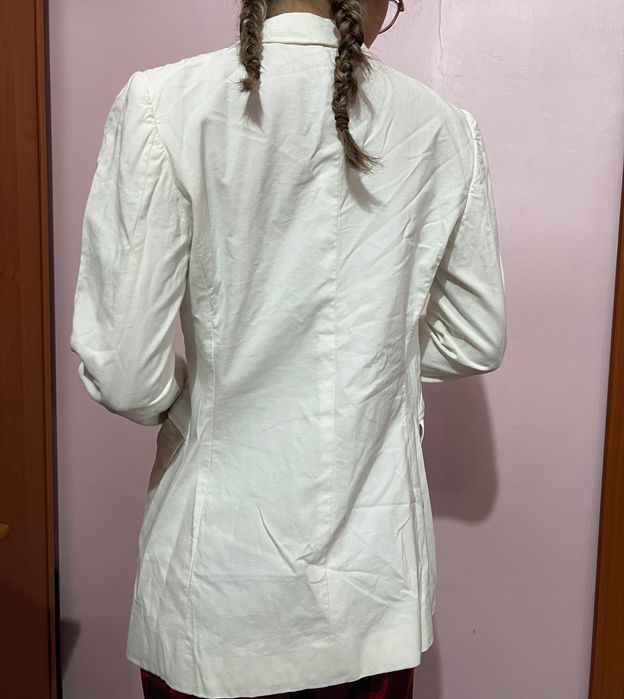 Пиджак белый MOSCHINO