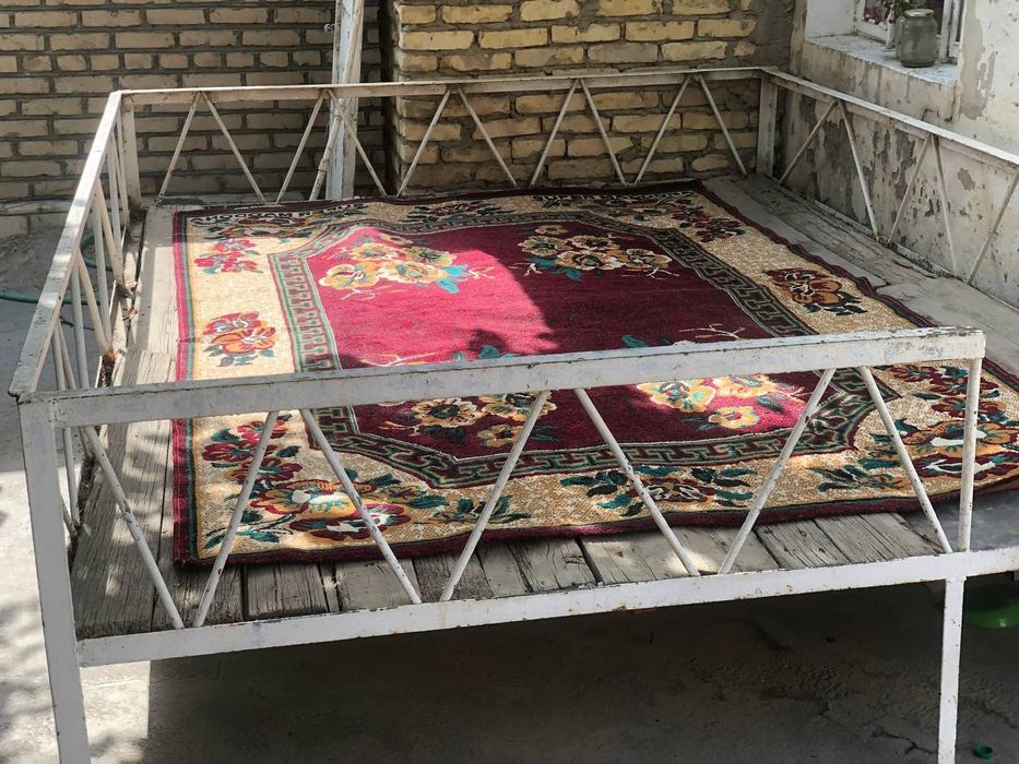 Тапчан сотилади тезда