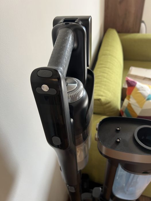 Aspirator Philips + mop AquaTrio fara fir