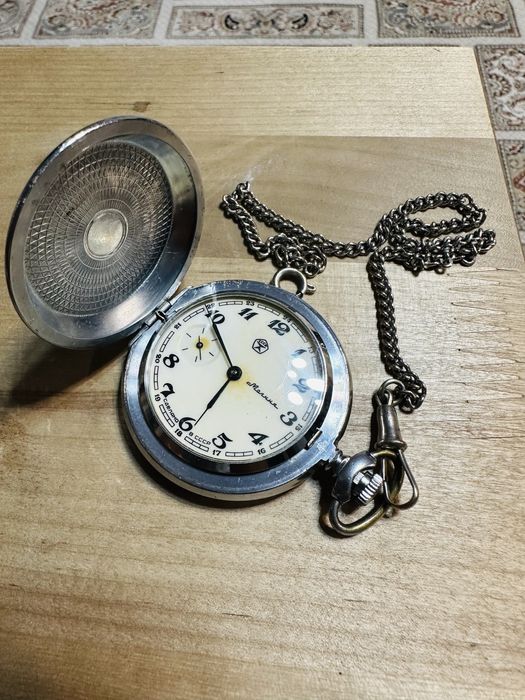 Продам часы "Молния"!