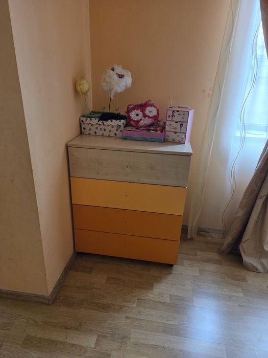 Mobila camera copii /Pat + saltea+dulap+comoda