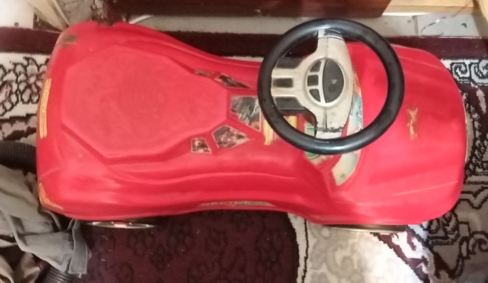 Продаётся детская машинка