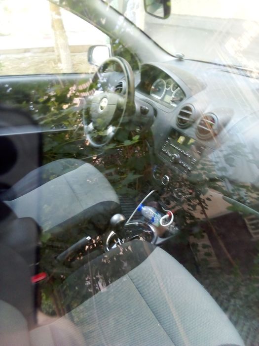 Яхши мошина сотилади