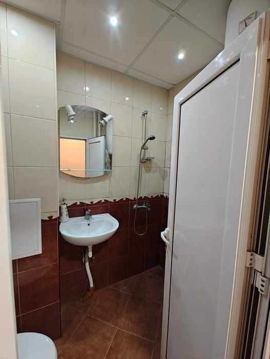 Дава се под наем Двустаен апартамент в Плевен, Широк център - 60 кв.м за 89500 € - Снимка #8