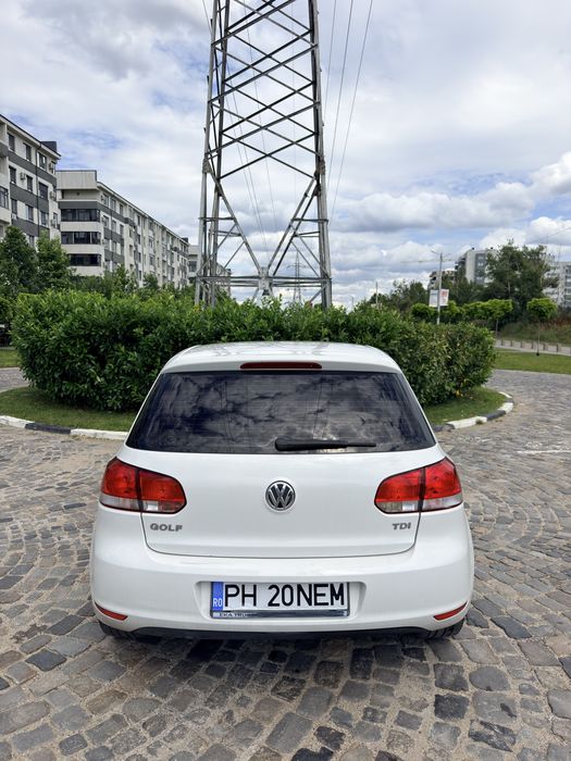 VOLKSWAGEN Golf 2011 — imagine 4