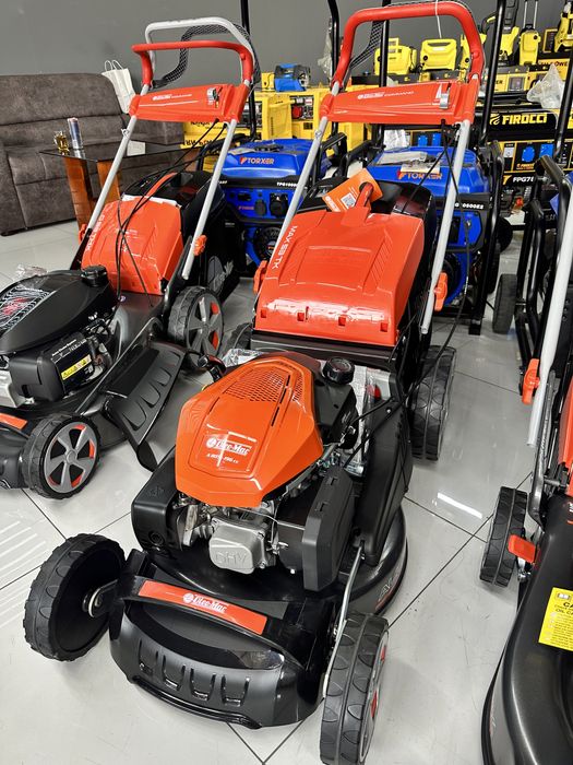 Gazonokasilka OLEO MAC italiya