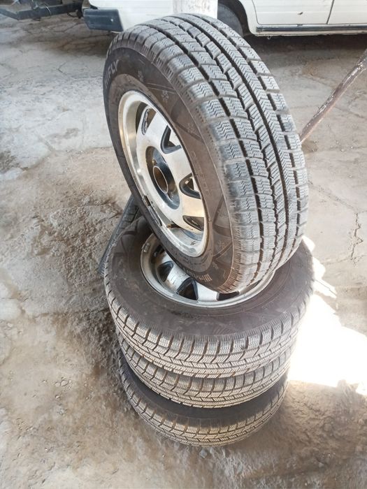 Продами покрышки