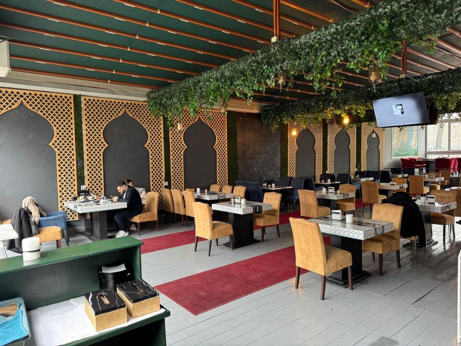 Cedez afacere restaurant zona Cismigiu