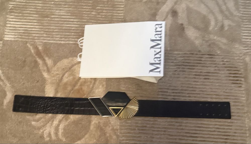 Дамски колан Max Mara