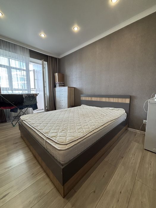 Кровать 160*200 продам