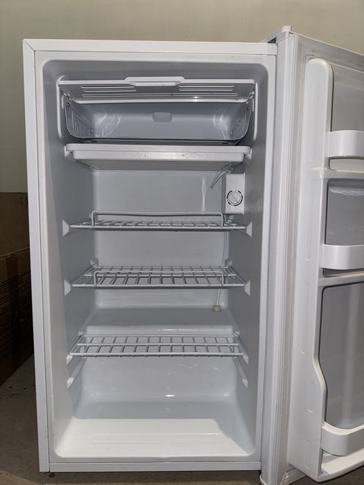 Холодильник  сатылады