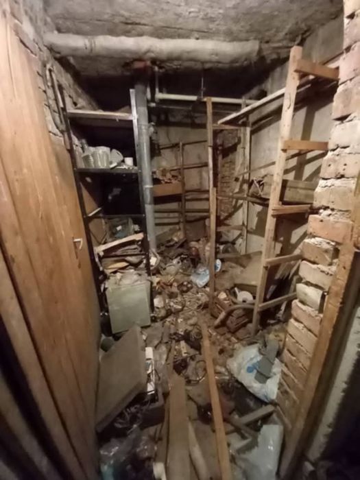 Чистене на мазета и тавани