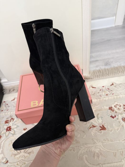 Полуботинки на каблуках