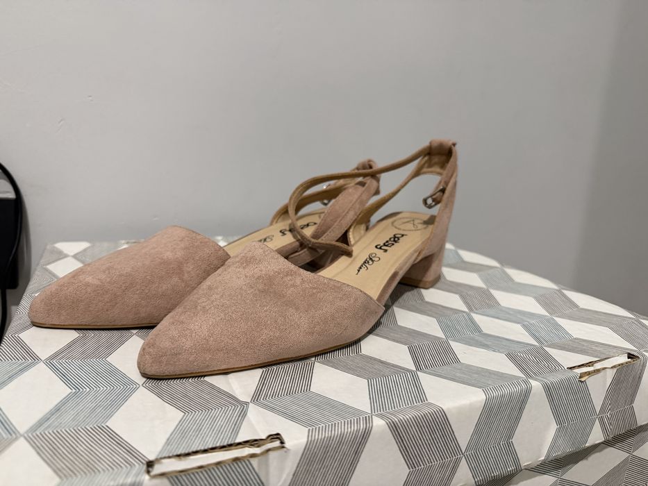 Босоножки betsy 40 размер