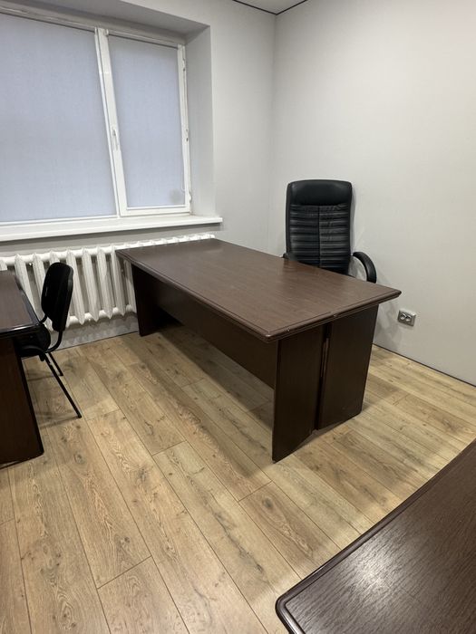 Продам офисную мебель