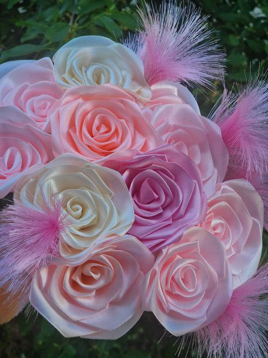 Buchete de trandafiri artificiali Flori satin rosu roz cu sclipici