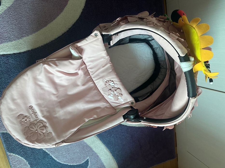 Landou Cybex Simply Flowers
