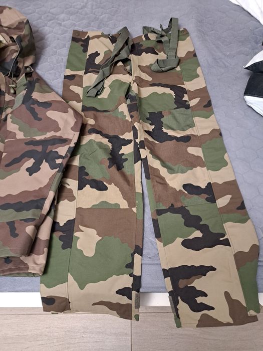 Costum  camuflaj impermeiabil