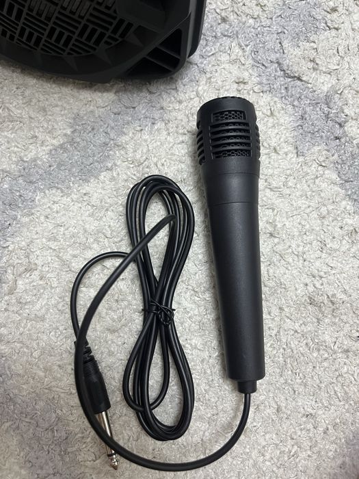 Портативная колонка