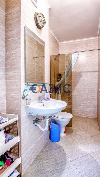Продава се Тристаен апартамент в к.к. Слънчев бряг - 72 кв.м за 1105 €/кв.м - Снимка #3