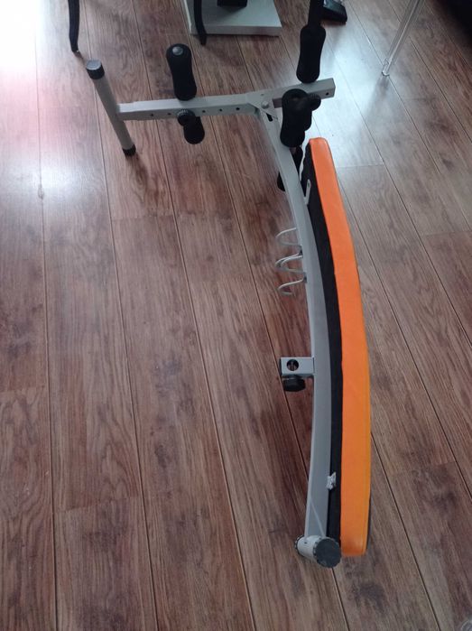 Лежанка за коремни преси 140кг Топка 5кг Гира Винил 2Х5кг Дъмбел 10кг