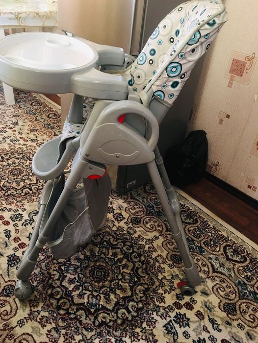 Детский стульчик. Срочно. в отличном состоянии