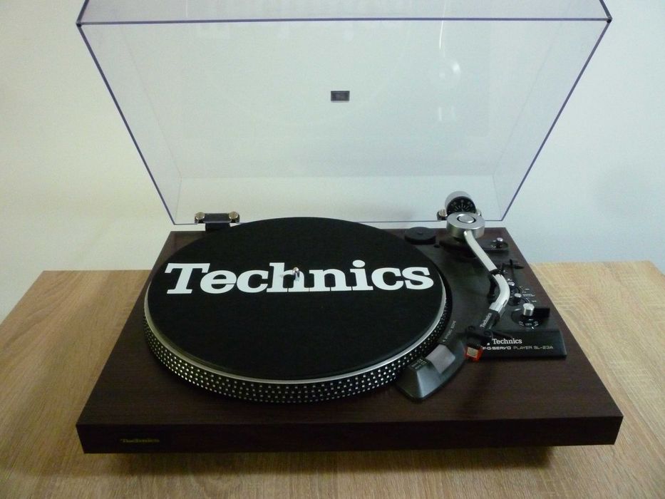 NOU ! pick-up  technics   sl -23a