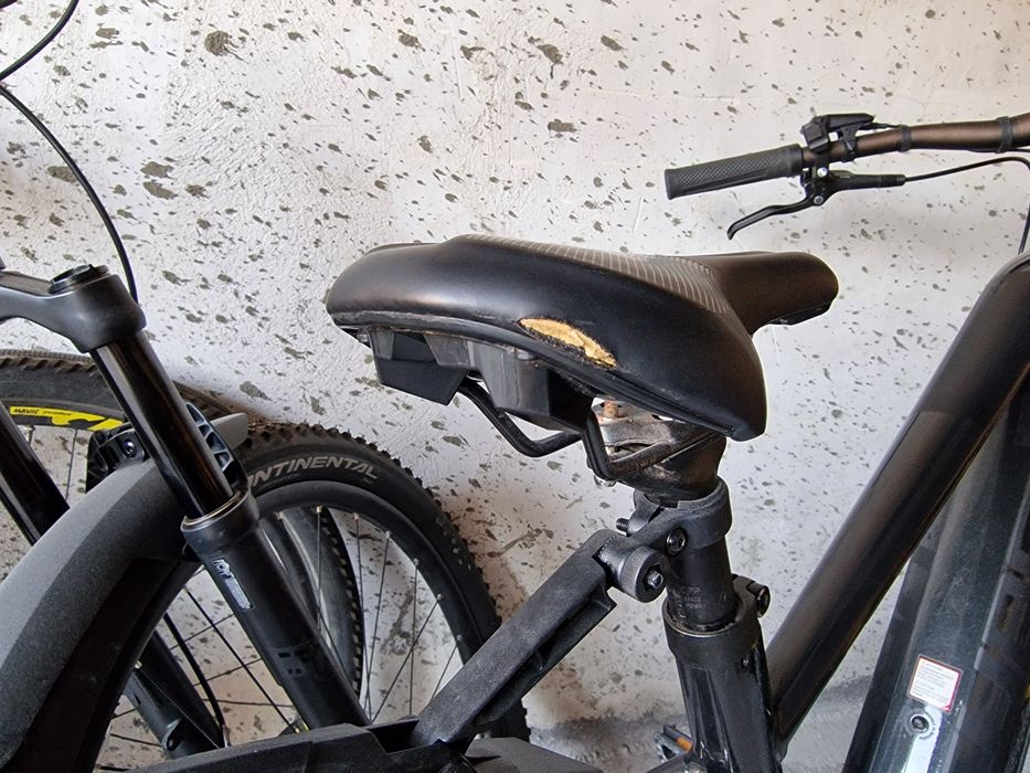 Продавам Cube Reaction Hybrid One 750