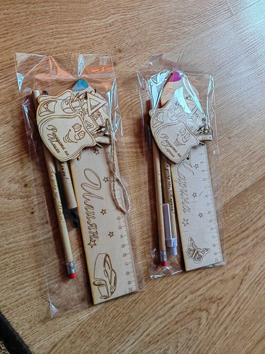 Персонални ученически пособия